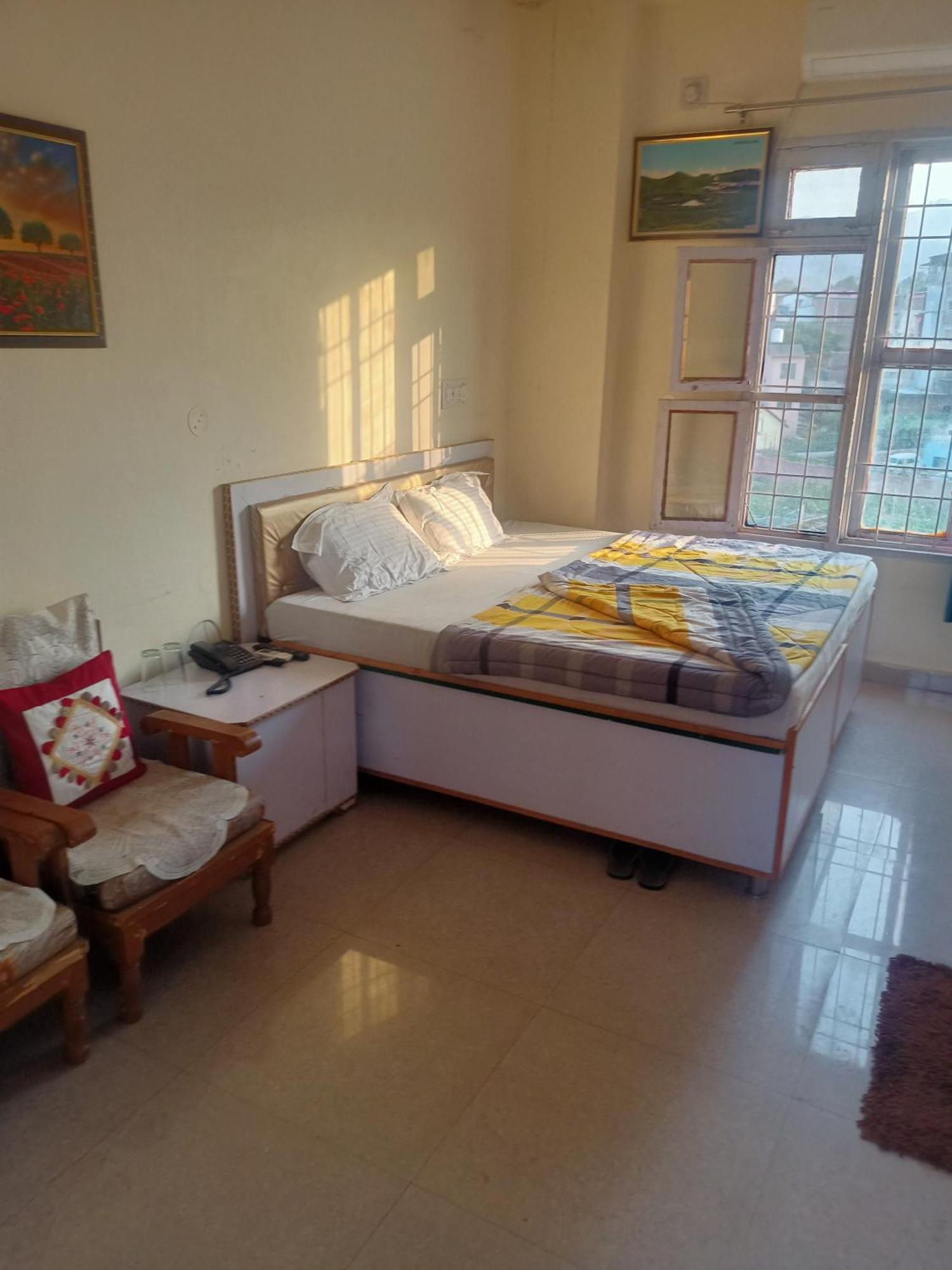 City Crown Guest House Sundarnagar Номер фото